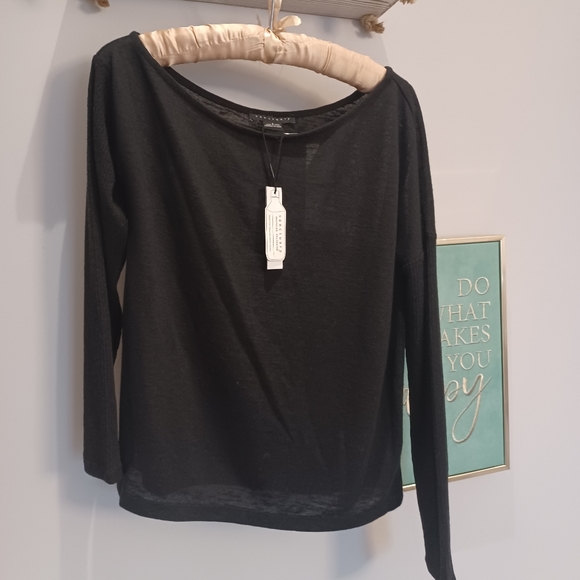 SANCTUARY black sweater NWT - Picture 2 of 4